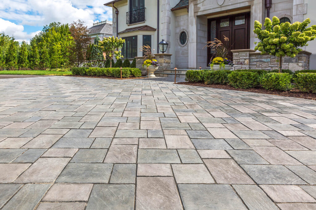 Things To Consider When Choosing The Pavers